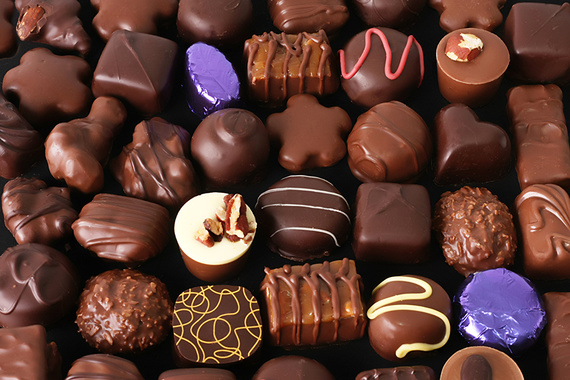 Sweets_Candy_Chocolate_458992.jpg