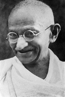 250px-Portrait_Gandhi.jpg
