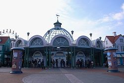 250px-Kurashiki_Tivoli_Park_3.jpg