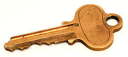 250px-Standard-lock-key.jpg