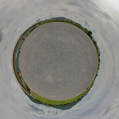 hozurev1_fused_pano_planet.jpg