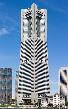 250px-Yokohama_Landmark_Tower_201507.JPG