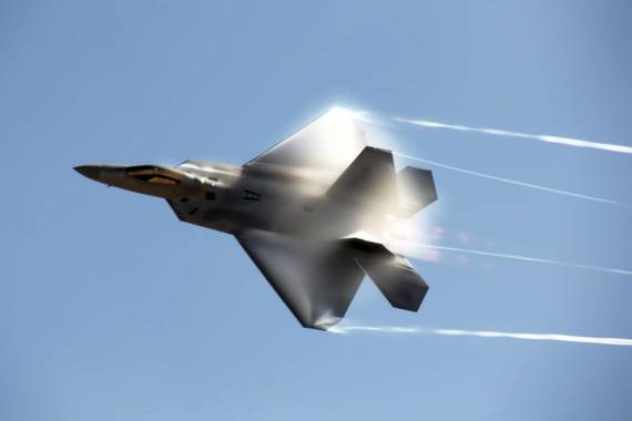 F-22_Raptor_at_2008_Miramar_Airshow.jpg