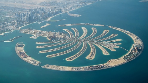 UAE-Dubai-Palm-Jumeirah-top-view_1920x1080.jpg