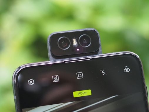 ZenFone_6.jpg