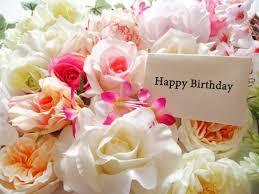 お誕生日おめでとう 白い花.jpg