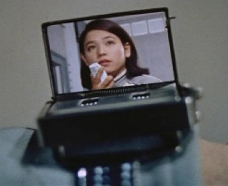 ウルトラセブン通信機.jpg