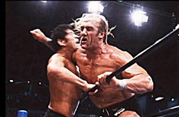 ハルク・ホーガン_アックスボンバー.jpg