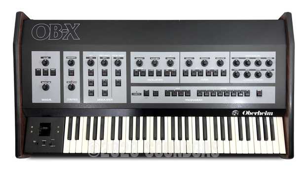 Oberheim-OB-X-Synthesizer-SN795008-2.jpg