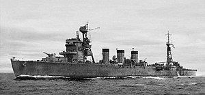 Japanese_cruiser_Isuzu_1944.jpg