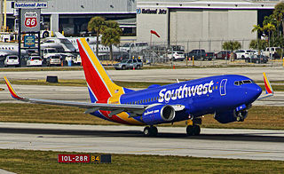 B737_700_N560WN_FLL_JTPI_9036_(15551318313).jpg