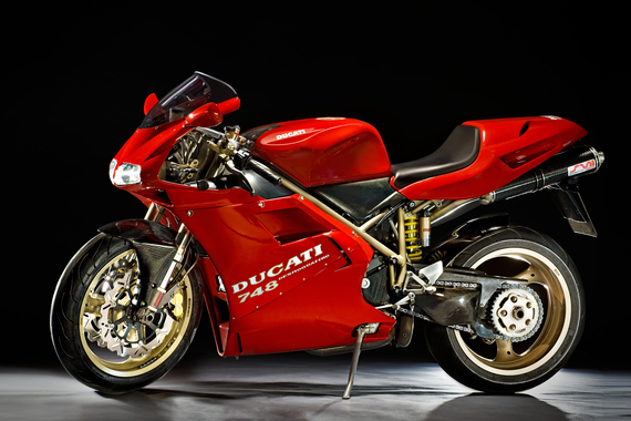 ducati-748_key_12.jpg