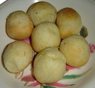 400px-Pao_de_queijo.jpg
