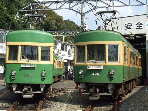 Model_300_of_Enoshima_Electric_Railway.JPG