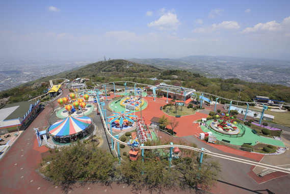 生駒山上遊園地.jpg