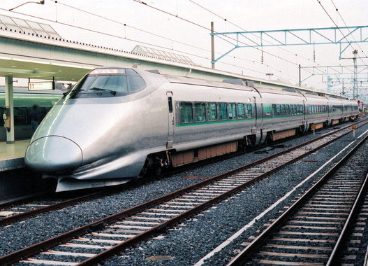 JR_East_shinkansen_400_tsubasa_6cars.jpg