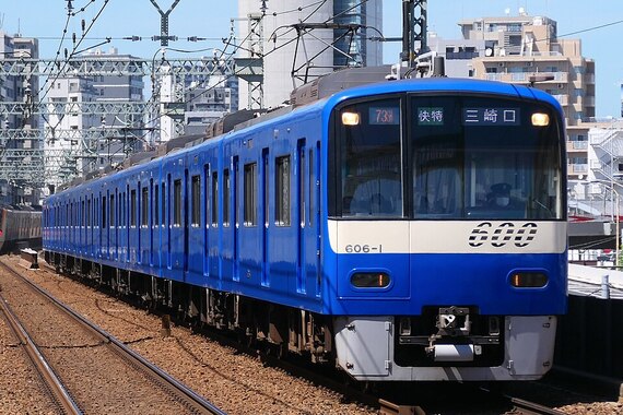 Keikyu-Type600-606-1_Blue-Sky.jpg