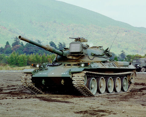 74式戦車_(8465384154).jpg