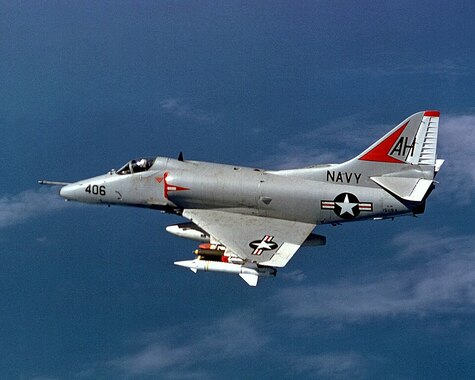 Douglas_A-4E_Skyhawk_of_VA-164_in_flight_over_Vietnam_on_21_November_1967_(6430101).jpg