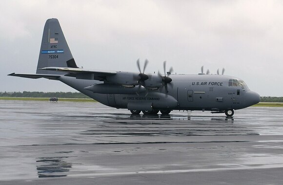 WC-130J_aircraft_75304.jpg