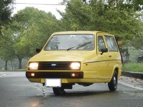 4190-reliant-robin-03.jpg