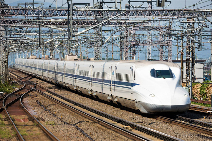 東京駅から新横浜駅まで新幹線で行くのおかしい 掲示板 マイネ王 東京駅から新横浜駅まで新幹線で行くのおかしい 掲示板 マイネ王