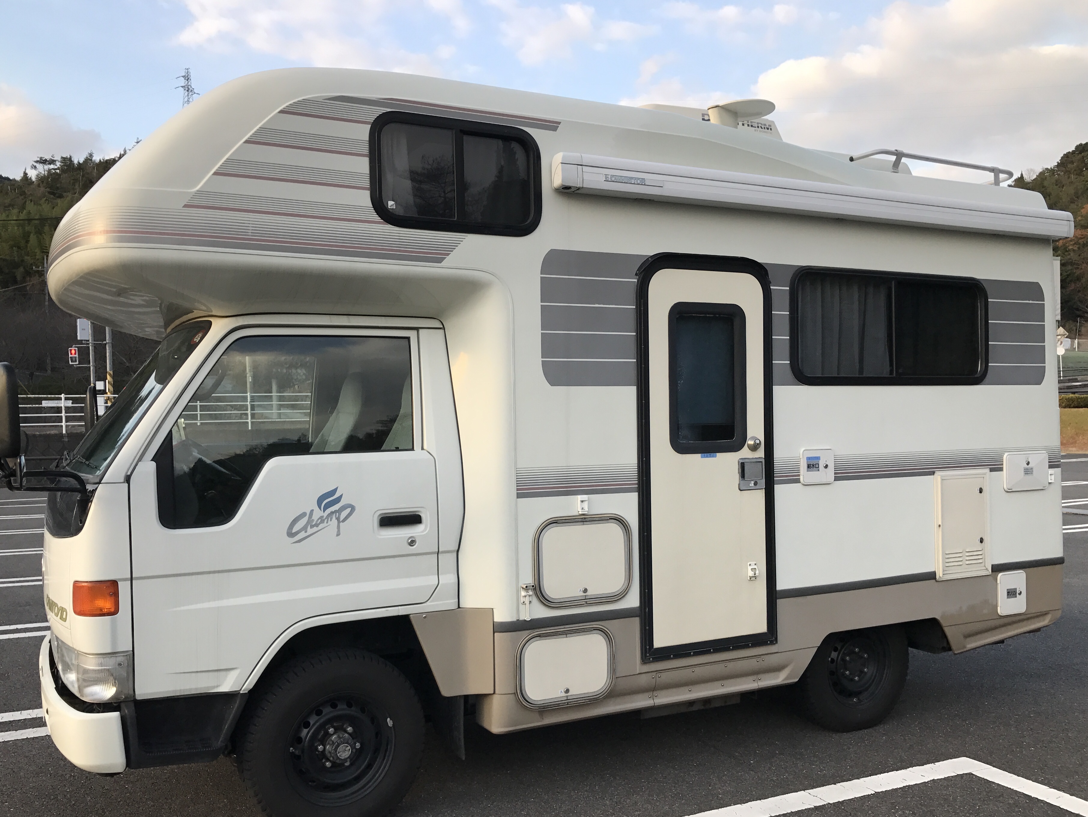 初めてのキャンピングカー 購入編 掲示板 マイネ王