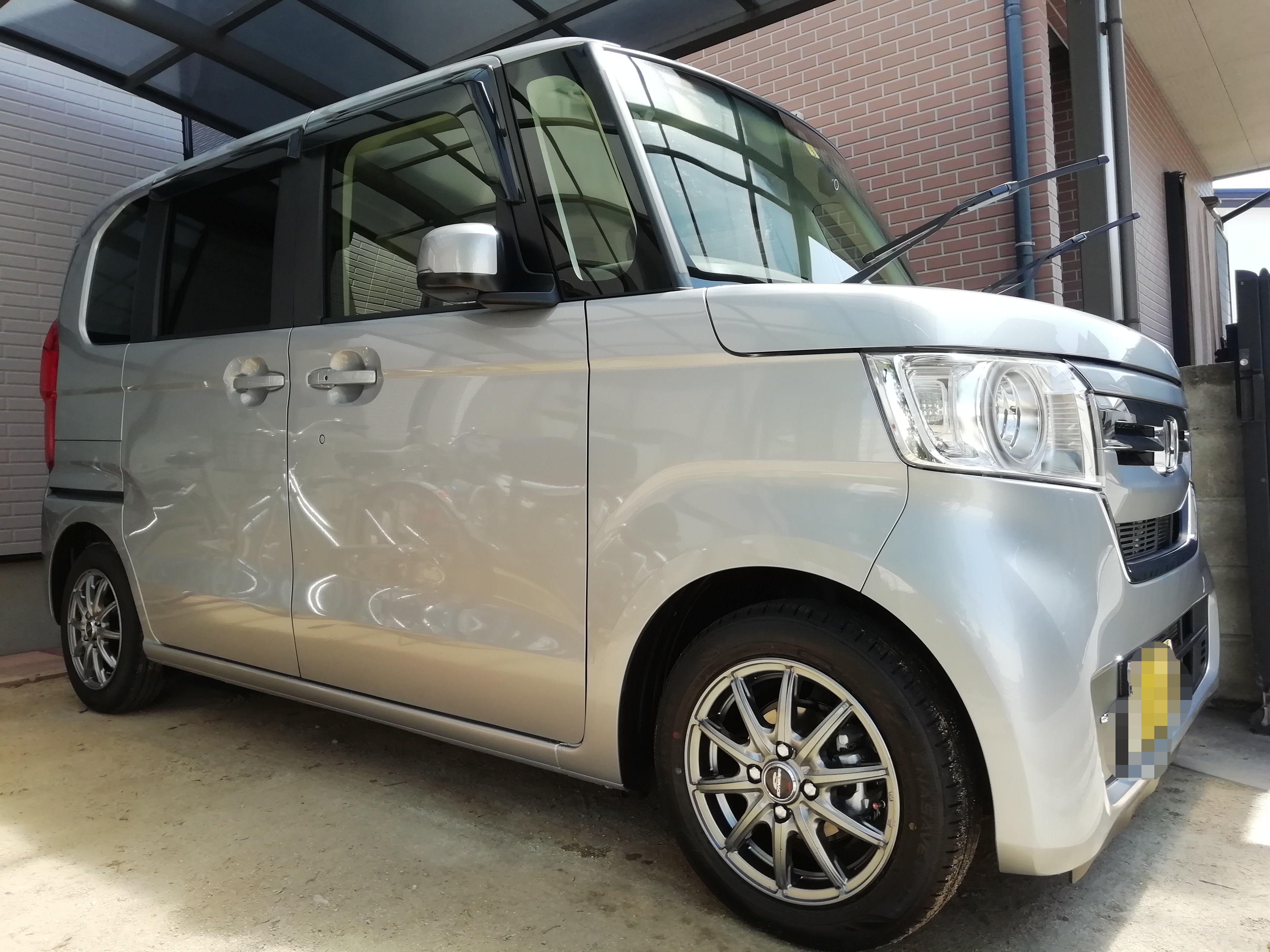 てなグッズや N-BOXの新車を買いました(^ω^)🎵 マイネ王 | 掲示板 | タイヤ・ホイール