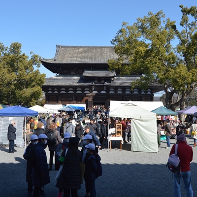 東寺　弘法市001.JPG