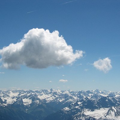 1024px-Cumulus_cloud_above_Lechtaler_Alps_at_tannheim__Austria.jpg