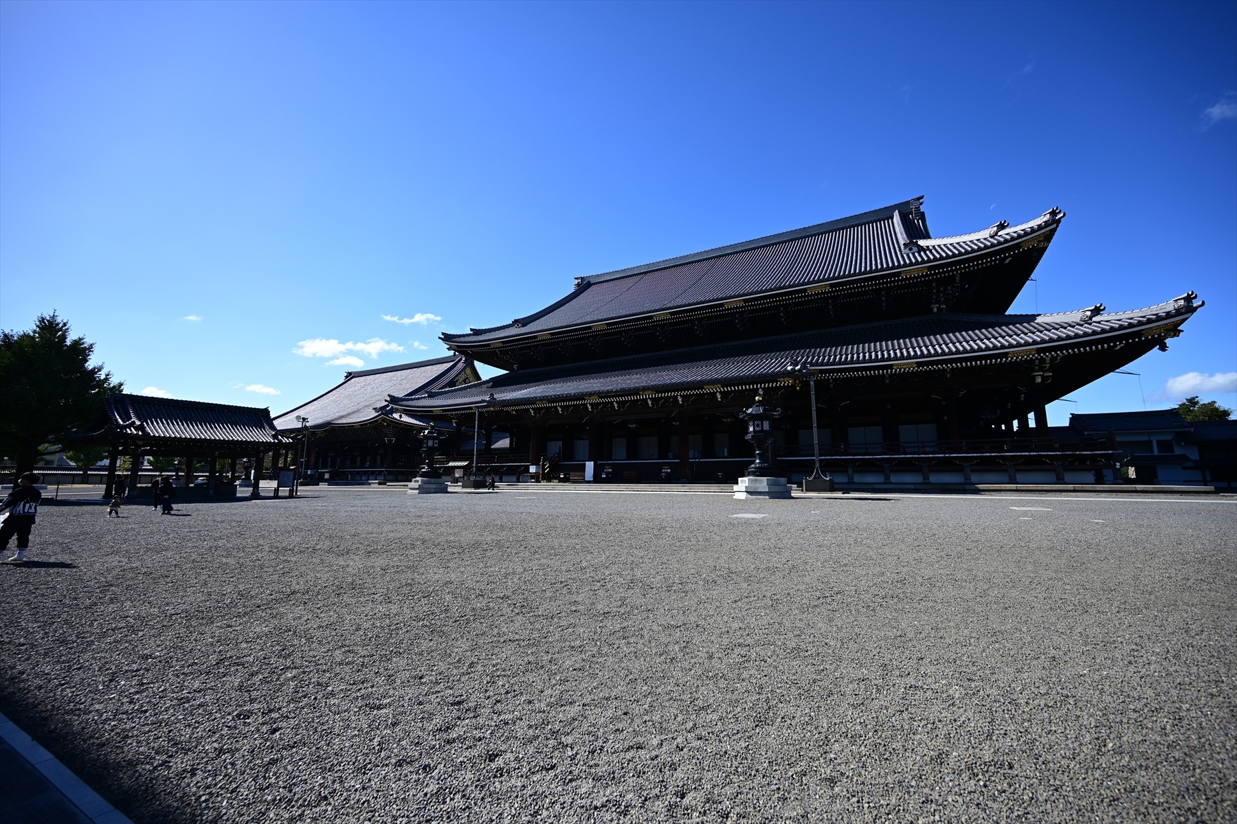 西本願寺唐門009.JPG
