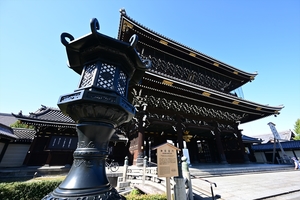 西本願寺唐門025.JPG