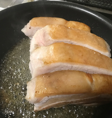 豚バラ焼く②.jpg