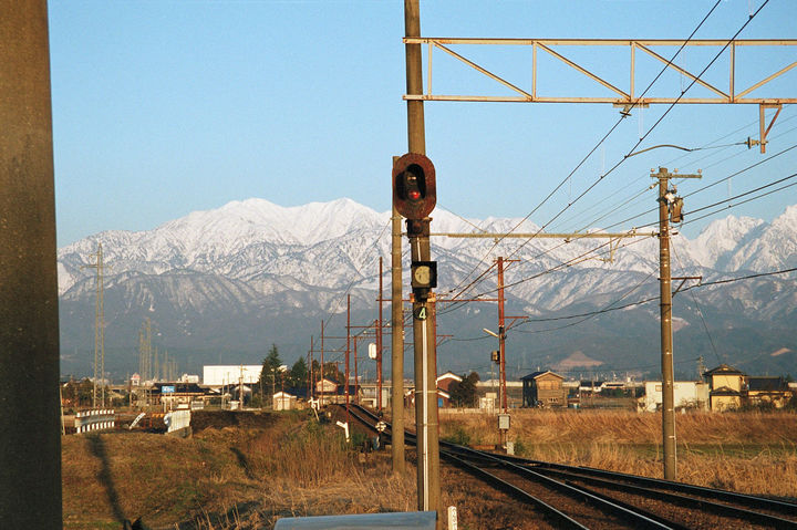 寺田駅から_20020309.jpg