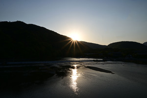 渡月橋からの夕日.jpg