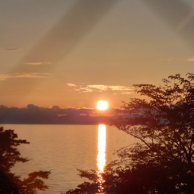 琵琶湖の夕焼け.jpg