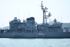 自衛艦008.JPG