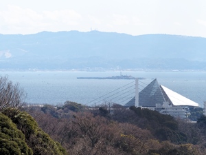 第二海堡と八景島.jpg