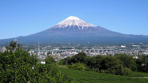 MtFuji_FujiCity.jpg