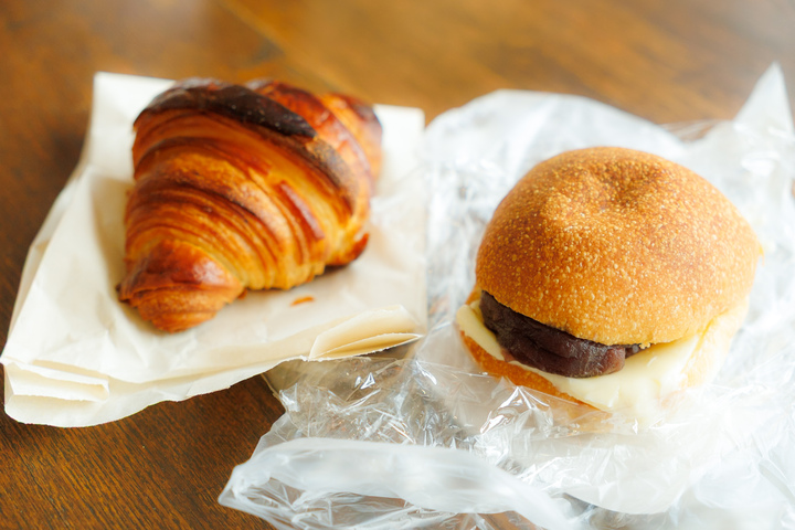 天然酵母パンあいゆうわいえ_クロワッサン・あんバター.jpg