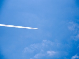 飛行機雲.jpg