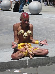 220px-Dhalsim_cosplayer_at_FanimeCon_2010-05-30_4.jpeg