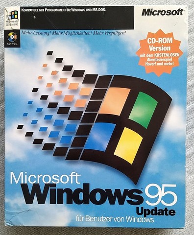 ▲世界各国で発売されたWindows 95。CD-ROM版のパッケージ（Photo by [https://commons.wikimedia.org/wiki/File:Windows-95-Update-wrapping-german.jpg?uselang=ja Erkaha]）