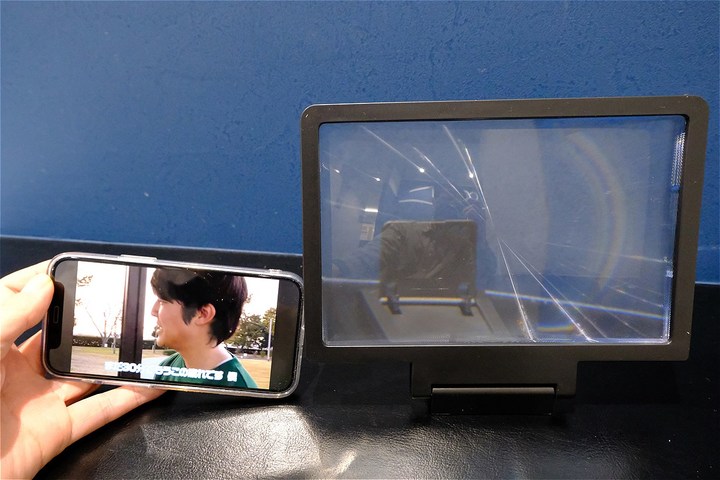 iPhone 12 miniはこんなに小さい