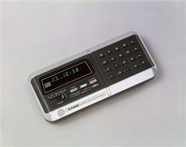 ストップウォッチやアラームも搭載していた