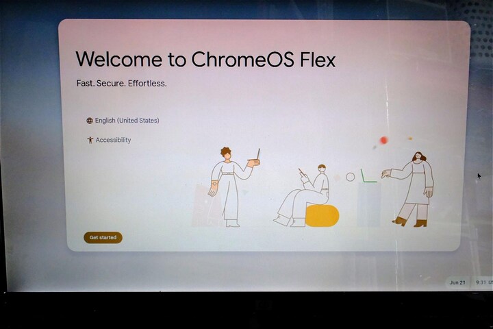 今度は無事「ようこそ画面」が立ち上がった