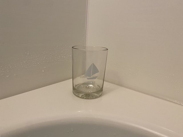 ラスタバナナ「片手持ち用バンド付き防水ケース」に入れた状態で撮影