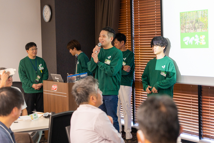 金沢会場には、マイネ王ユーザー24名＋mineoスタッフ13名の計37名が集結！ 