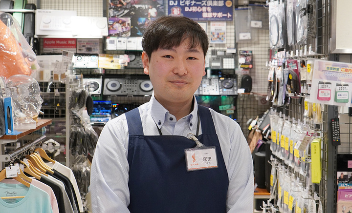 島村楽器・ミーナ町田店　デジタル楽器担当　塚田雅則さん